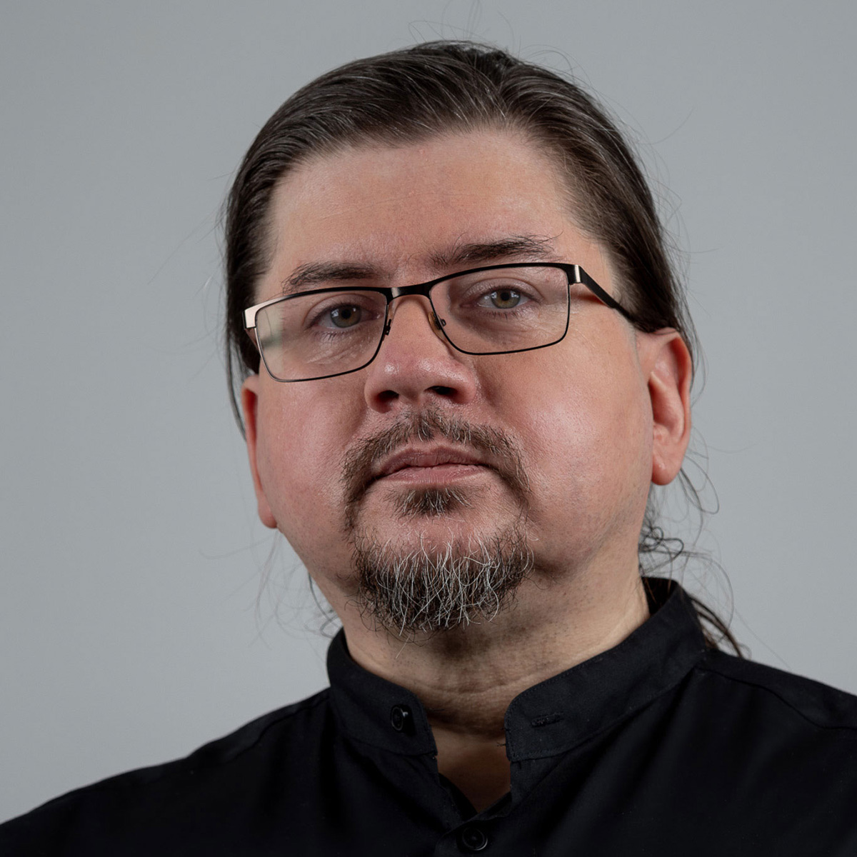 tobias_schneider_product_and_marketing_manager-1_sq.jpg